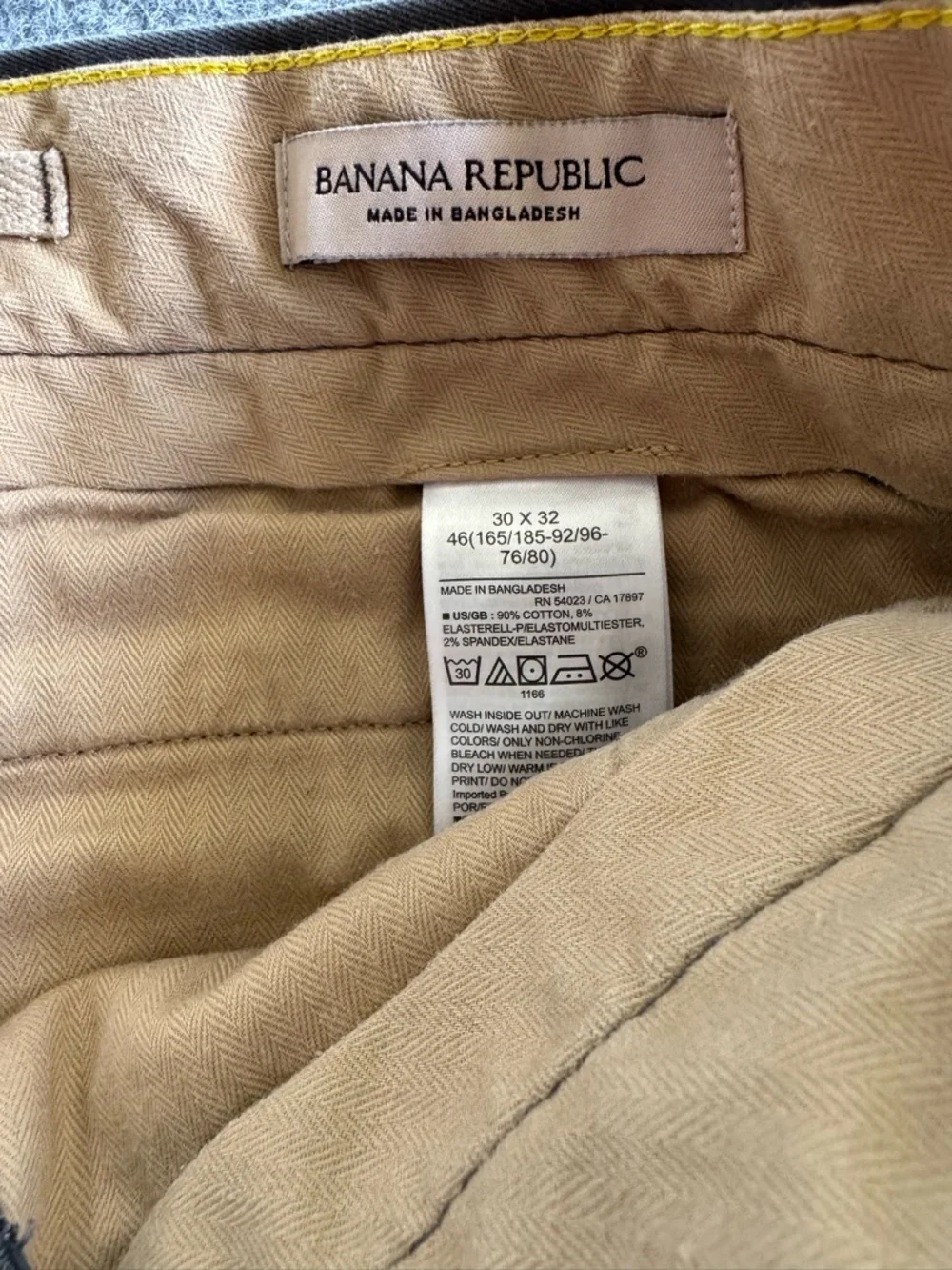 Banana Republic Men's Stone Wash Gray Casual Chino Pants 30x32